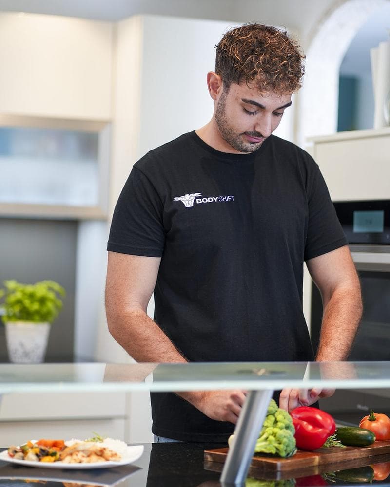 Dario Legorano beim Kochen